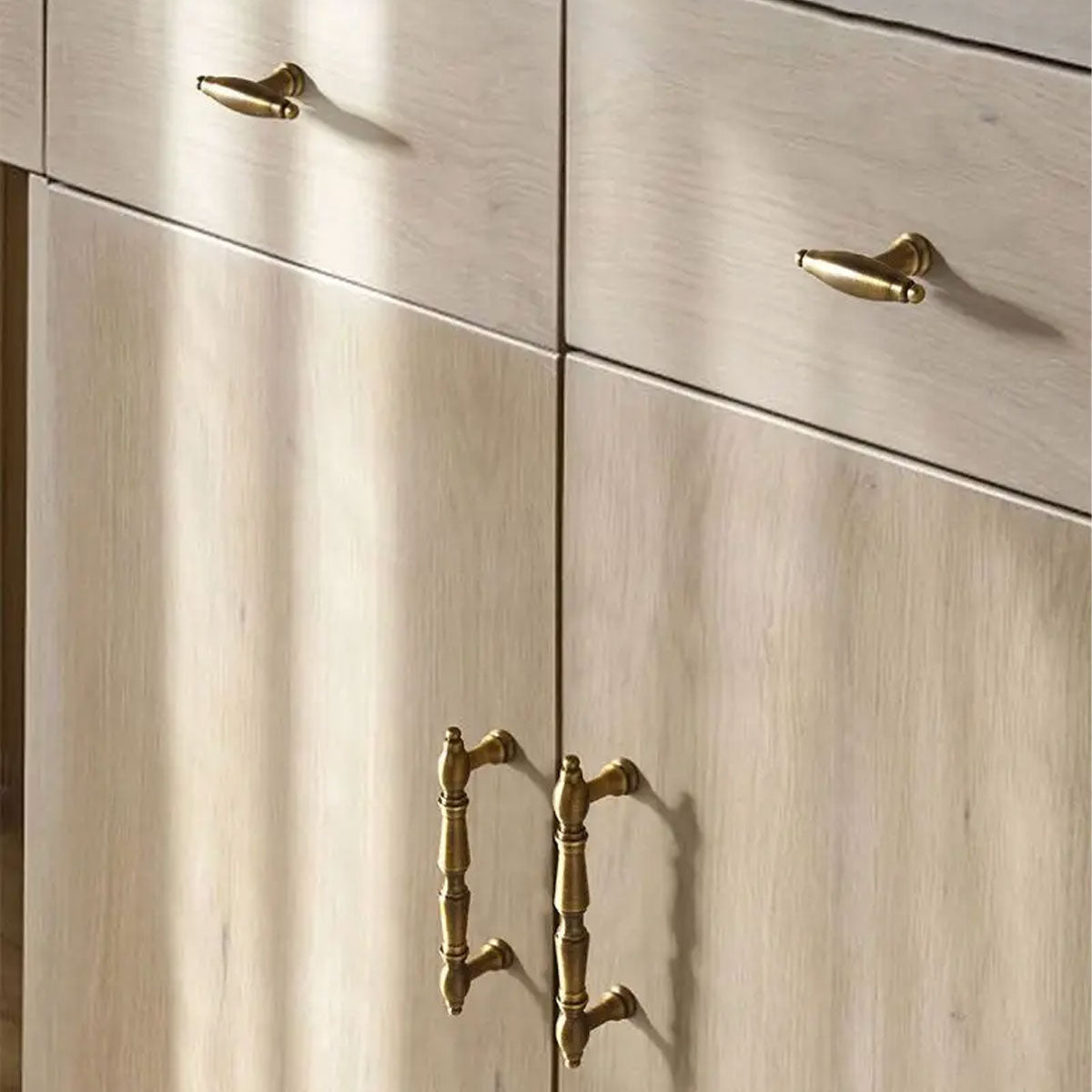 Antique Brass Cabinet Handles – Elegant Design for Cabinets & Drawers