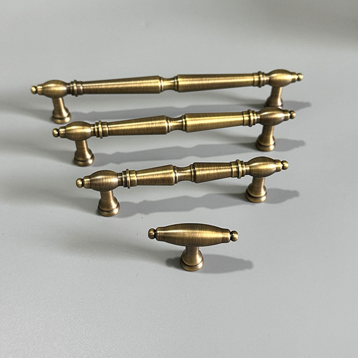 Antique Brass Cabinet Handles – Elegant Design for Cabinets & Drawers